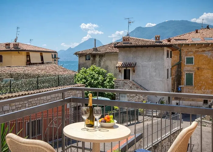 La Sensa Apartments