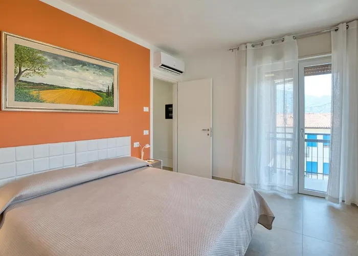 La Sensa Apartments